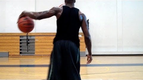 Behind-Back In & Out Crossover Drive Pt. 1 | Deron Williams | Dre Baldwin