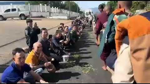 Dù đi đến đâu đoàn Thầy Thích Minh Tuệ cũng được nhiều phật tử đón nhận