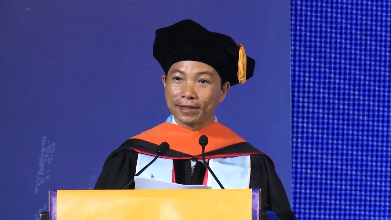 Bài phát biểu của Tiến sĩ Lê Viết Quốc trong lễ tốt nghiệp đầu tiên của chương trình cử nhân tại FUV