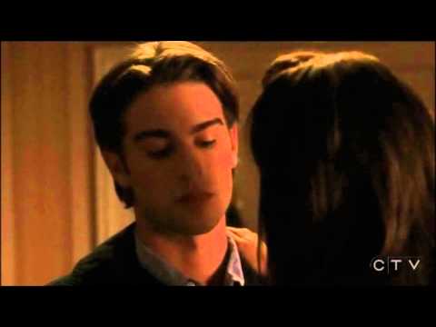 Nate & Blair in Season 1 Episode 1 - Gossip Girl