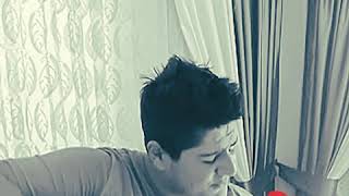 Yürüyorum Dikenlerin Üstünde...