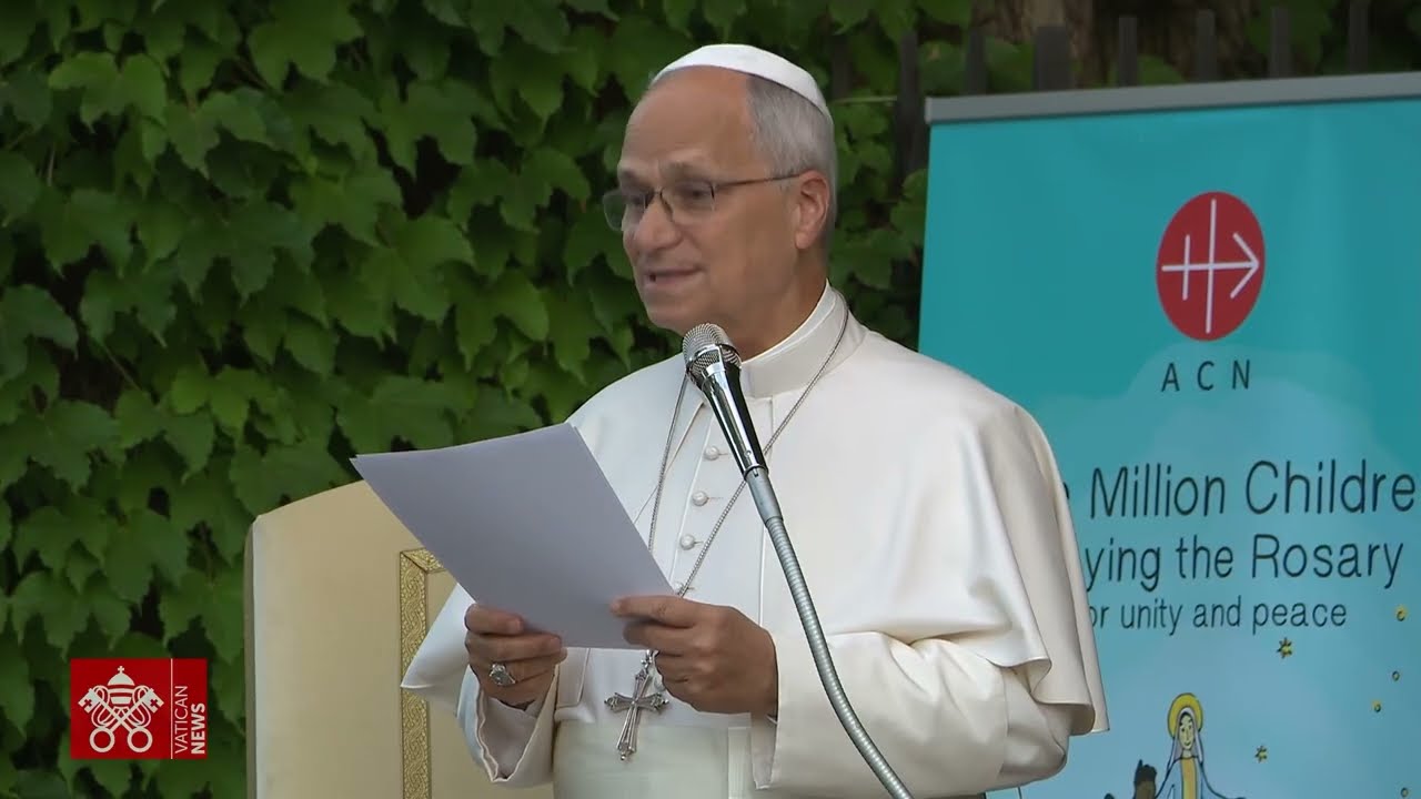 León XIV une en el Vaticano a un millón de niños en un Rosario por la paz