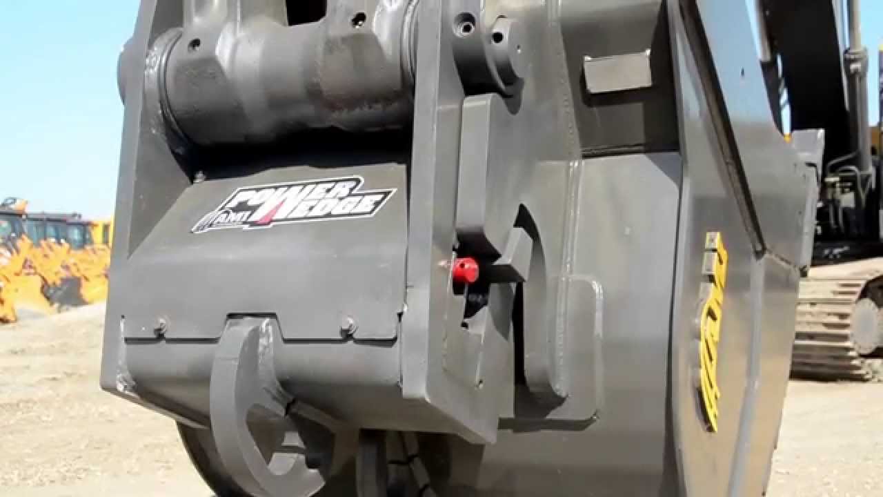 AMI Attachments Power Wedge Hydraulic Coupler YouTube