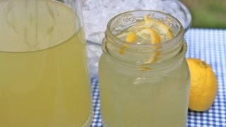 Easy Homemade Lemonade Recipe - Old Fashioned