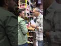 Hijo de Palestina visita la Central de Abastos de México.