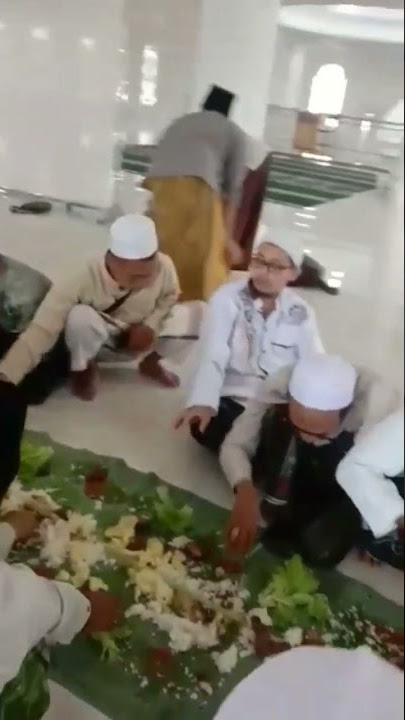 makan bersama gubes cilongok shorts