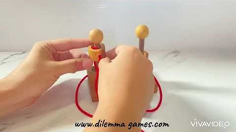 THE GORDIAN COUPLE, a ring and string brain teaser by DILEMMA GAMES