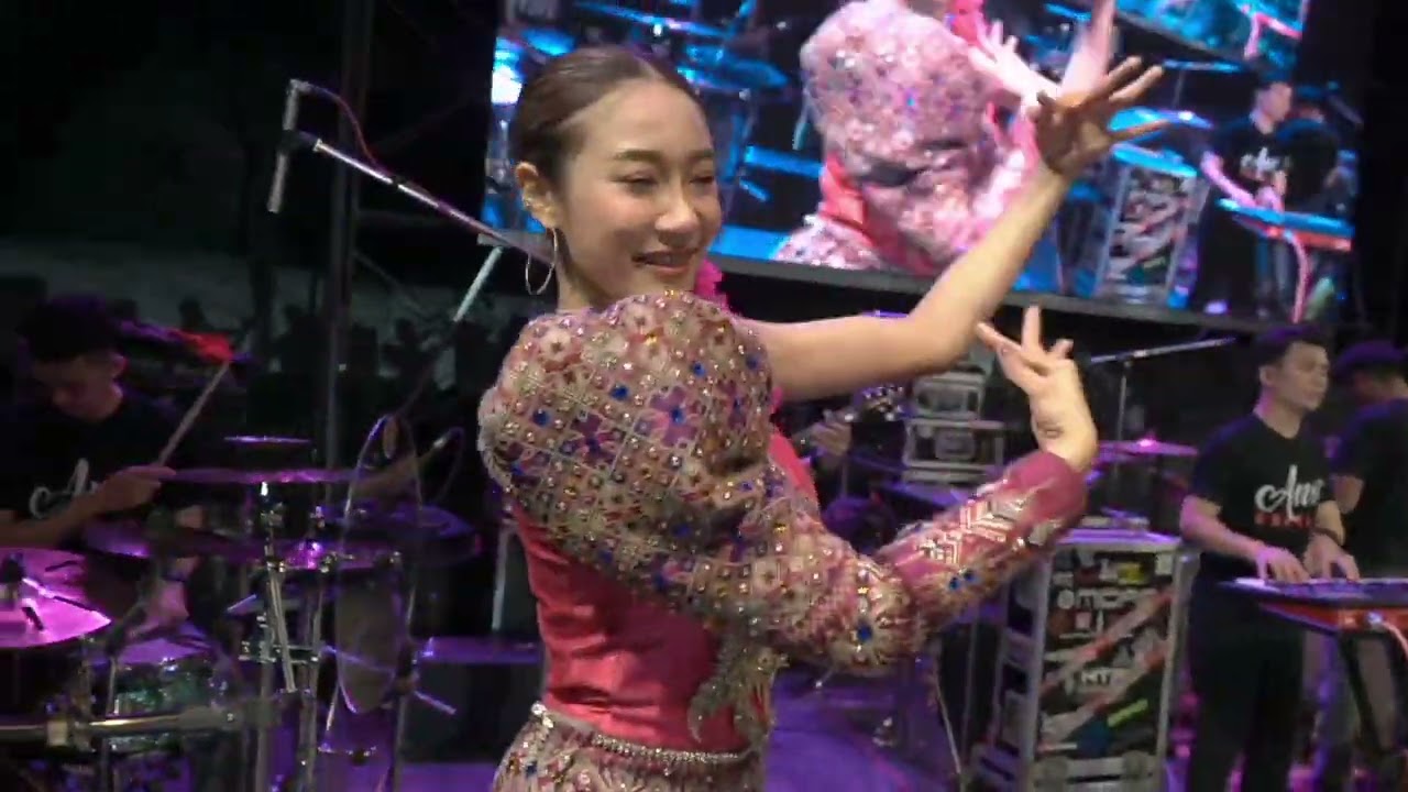 แดนซ์เซอร์ แอน อรดี