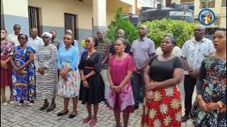 BWANA NI NANI ATAKAYEKAA KATIKA HEMA YAKO - KWAYA YA FAMILIA TAKATIFU ST JOSEPH