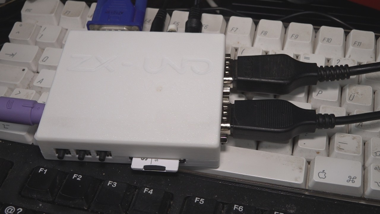 ZX-UNO VGA 2M FPGA Board Unboxing and Test - YouTube