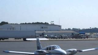 Hawker takeoff LZU Gwinett County GA