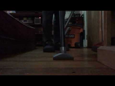 VACUUMING MY FLOOR WITH THE RIDGID WD1270 WET/DRY VAC