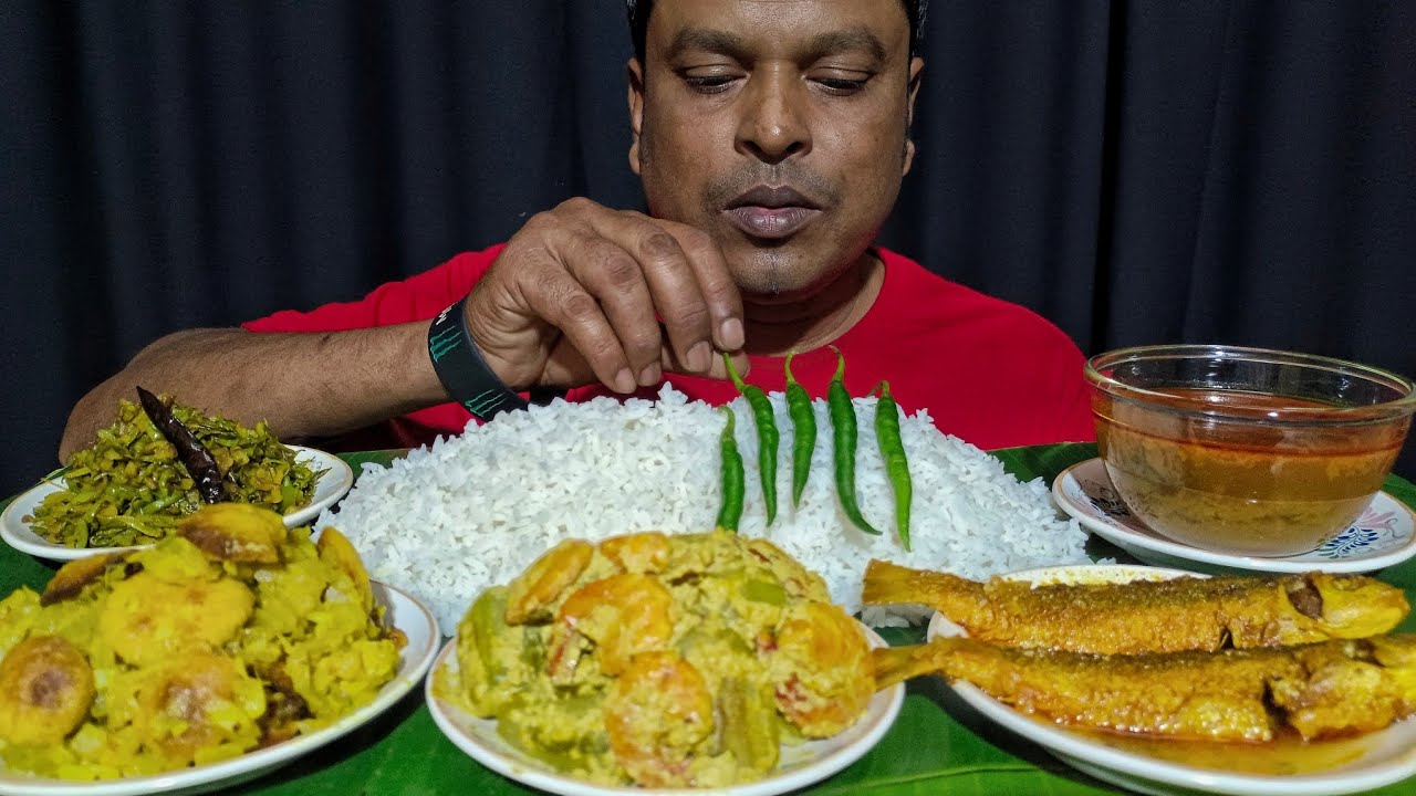 BATA MACHER JHOL, POTOL CHINGRI, LAU GHONTO, LAU CHOCHA BHAJA, RICE, CHILLI | MUKBANG ASMR