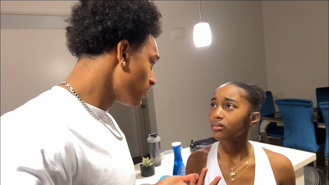 Я назвал свою девушку именем бывшей! *Она заплакала😥*