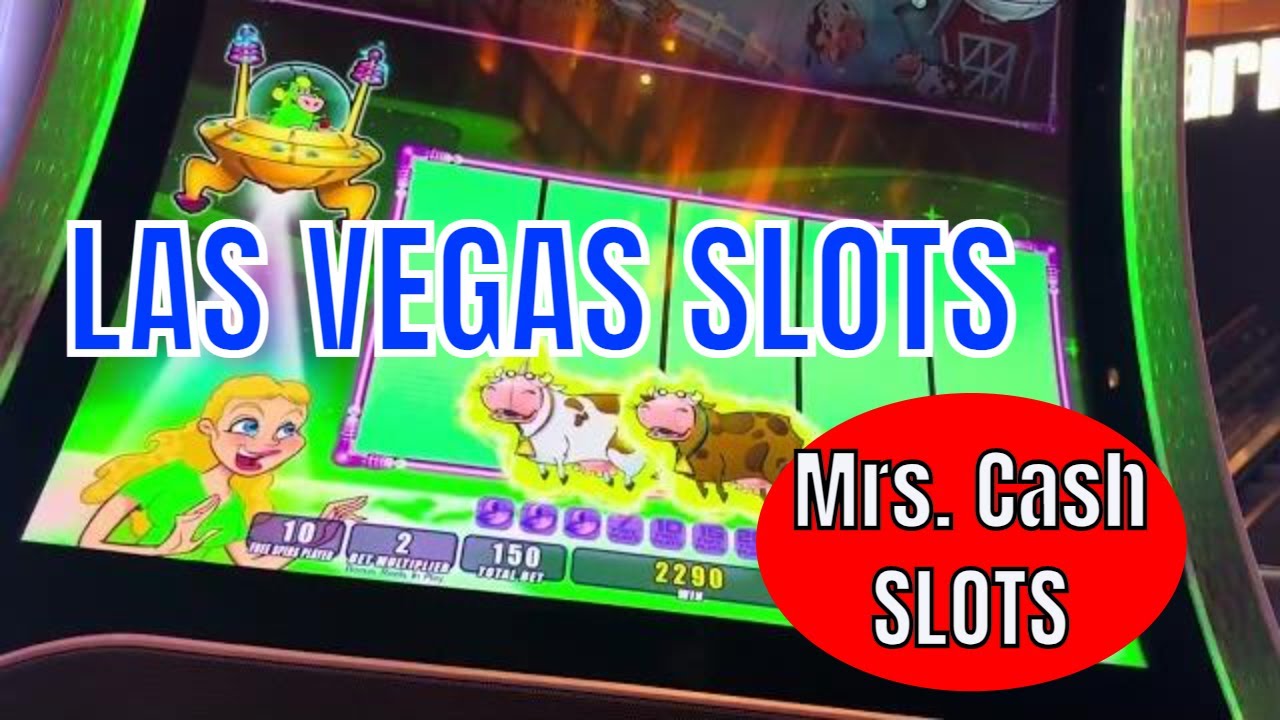 Mrs. Cash Slots Invaders from Planet Moohla - Las Vegas Slots - YouTube