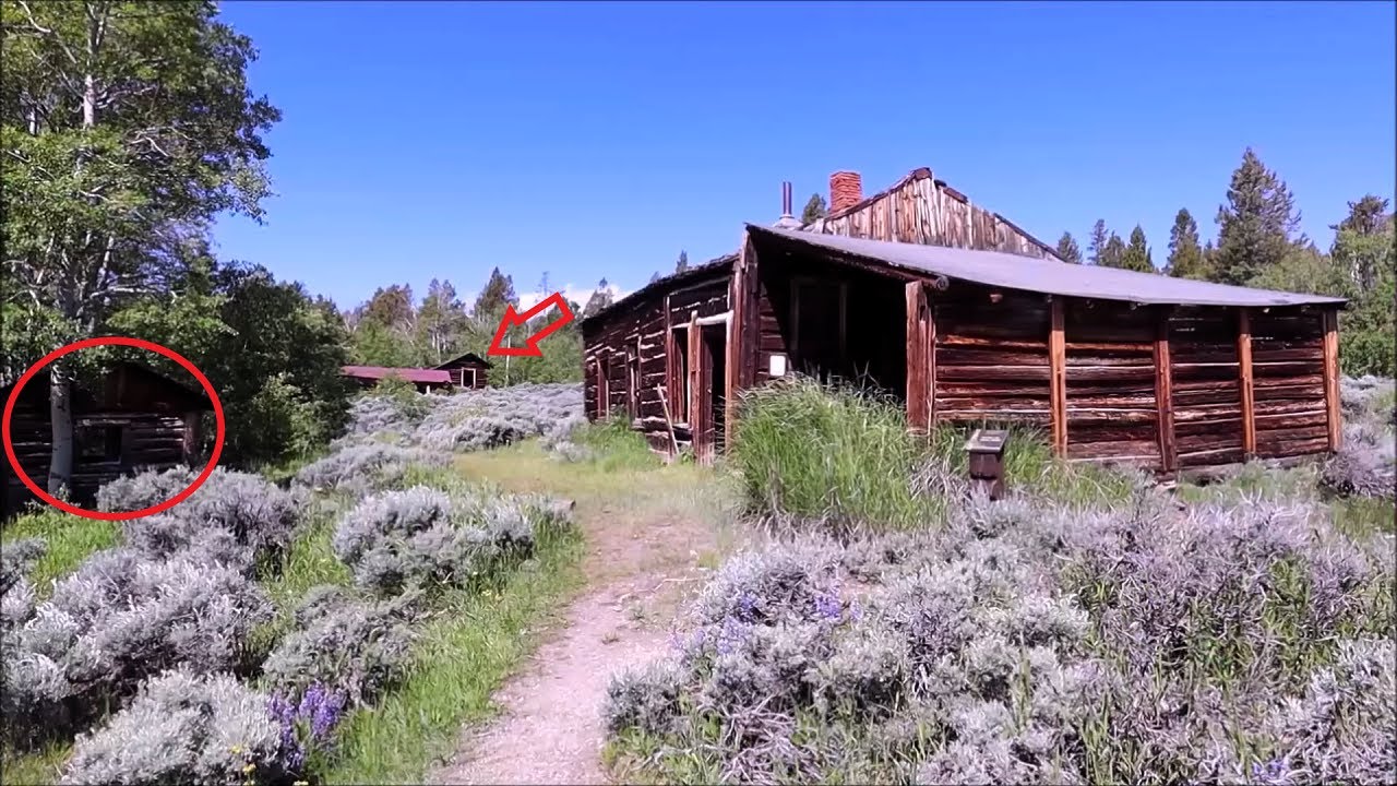 This Wyoming Ghost Town Is Absolutely Incredible!!