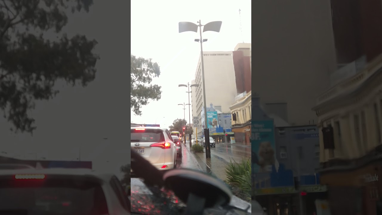 Flash flooding during the commute home : Perth City, Australia : June 2021