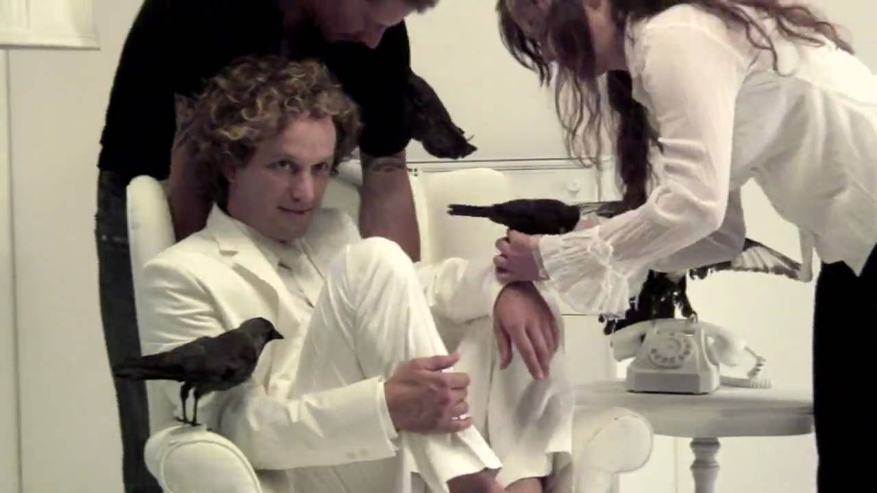 Yves Béhar dans "The Birds" par Vincent Calmel