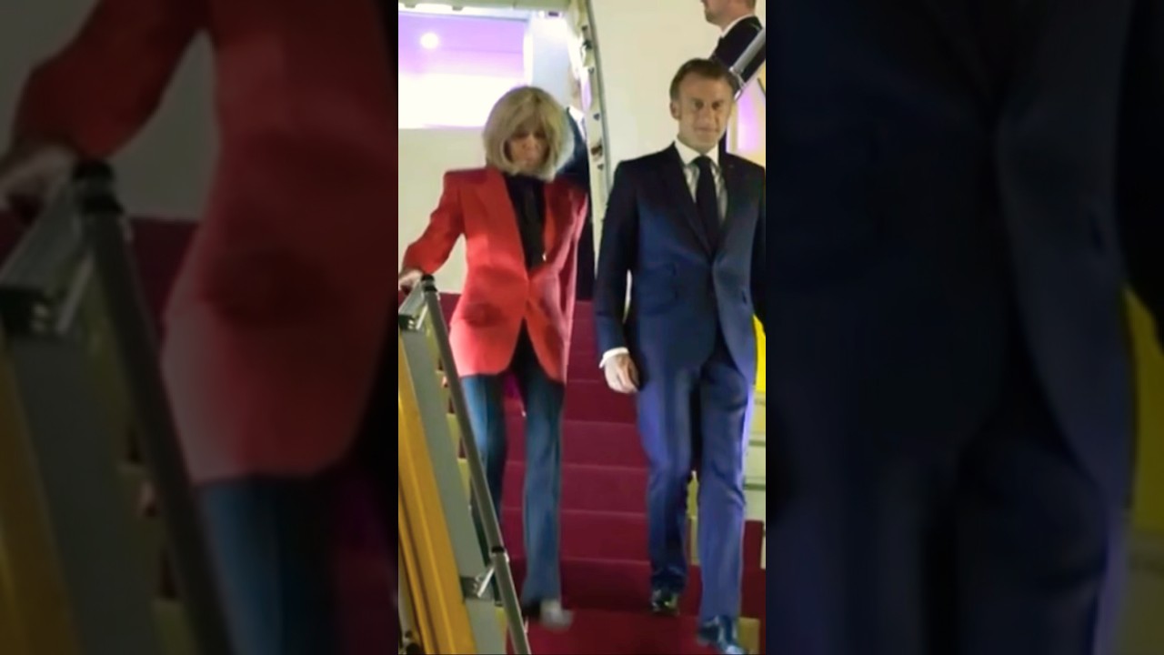French President Macron & His Wife Arrived In Vietnam For  Southeast  Asa Tour 
