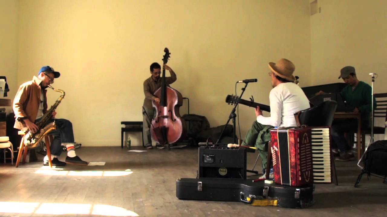 Tsuki No Wa Session vol.1 / So Blue - YouTube