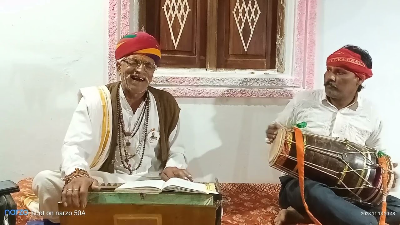 ऐसा शेर शायरी कभी नहीं सुना होगा मेरे पिया गएपरदेस भंवर में नैया दोबड़ाए गुरुपटेल मुसादेही छिंदवाड़ा