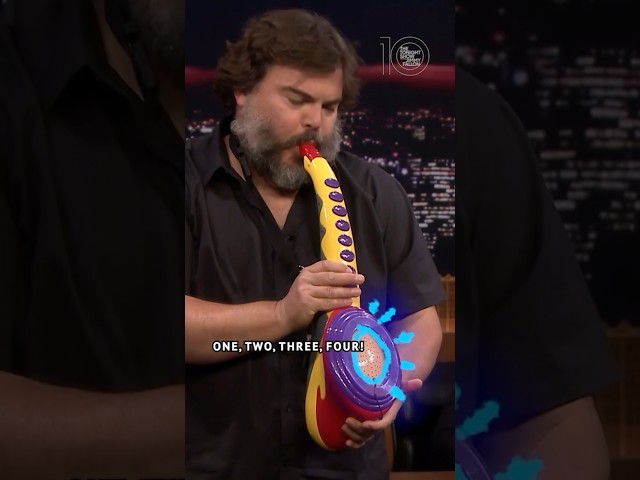 #JackBlack performs his legendary Sax-A-Boom! #Tonight10 #FallonFlashback #JimmyFallon