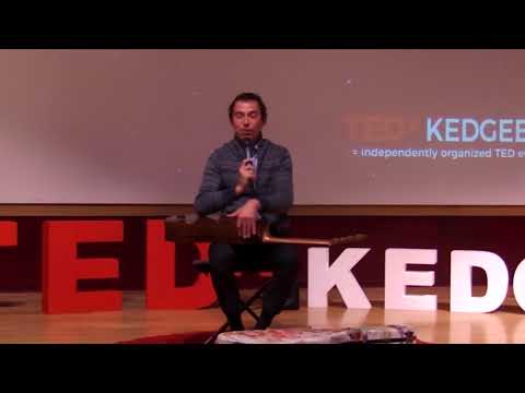 La musique, une certaine forme de liberté | Thibault Cauvin | TEDxKedgeBS