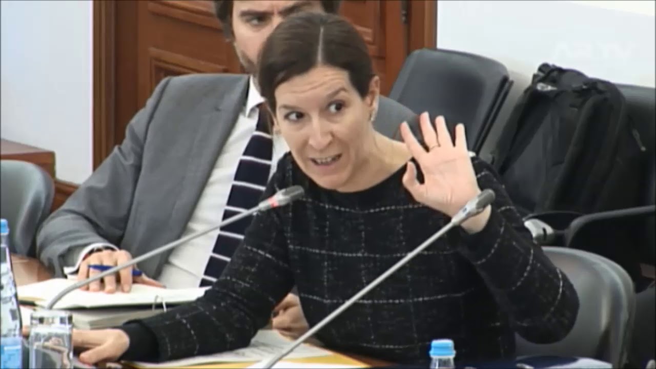 É muito útil não se ter património quando não se quer pagar dívidas