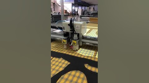 How to cut stripe and plaid fabric for garment factory by Richpeace auto cutter machine