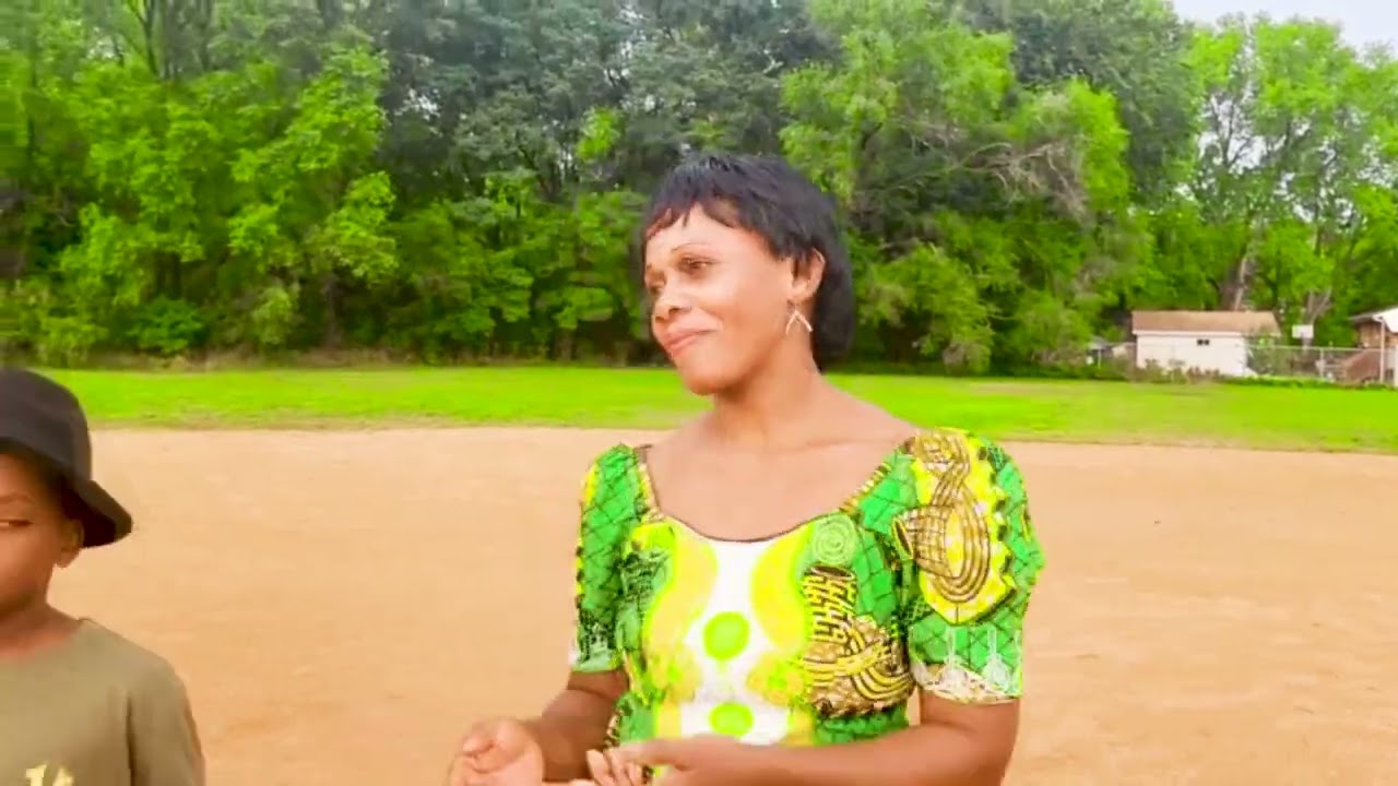 Maombolezo ya Baba Neno (official) video bin More moriya