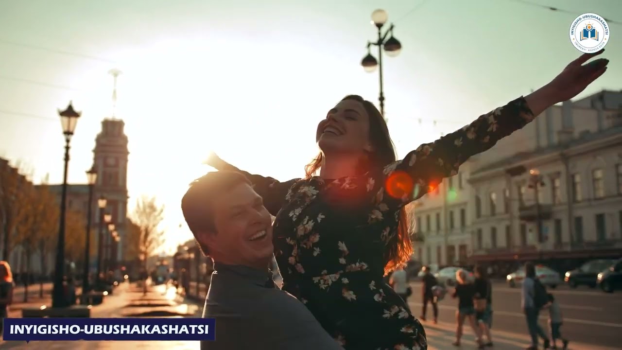 AMATEKA N'INKOMOKO YA SAINT VALENTIN 