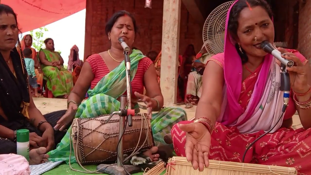 मैच यही बैठी सुभद्रा अचरज मानव पिंकी डांसर सुल्तानपुर देहाती सोहर गीत