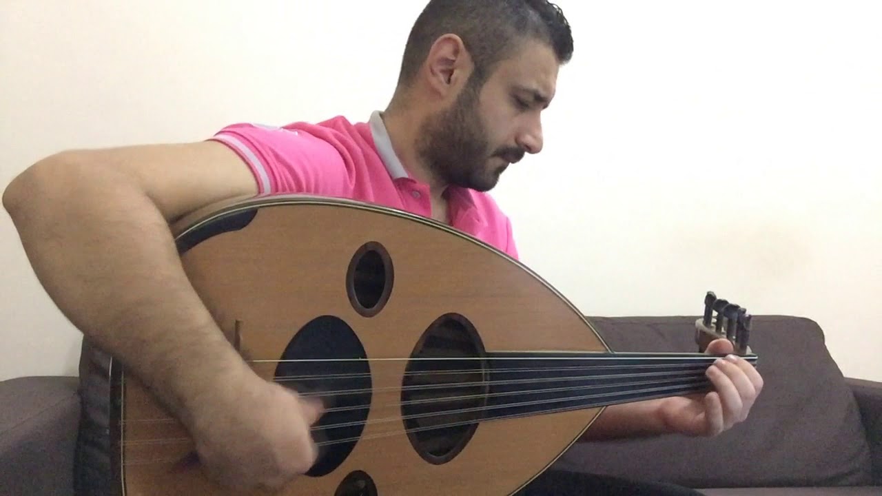 أغنية على العود ولا اروع في وادي رم الاردن يالله حي النشامى طيور شلوى Youtube