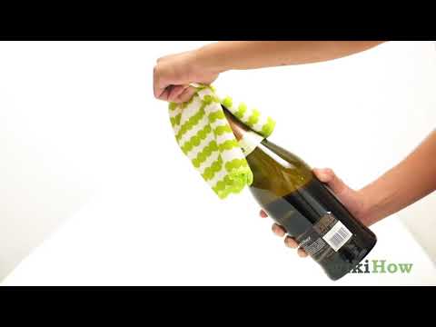 Vídeo: Como abrir uma garrafa de champanhe: 8 etapas (com fotos)