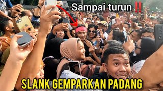 Download Lagu HEBOH KONSER SLANK TERBARU DI KOTA PADANG SUMATERA BARAT‼️ TURUNG PANGGUNG BARENG UDA AUDY JOINALDY MP3 Download Lagu HEBOH KONSER SLANK TERBARU DI KOTA PADANG SUMATERA BARAT‼️ TURUNG PANGGUNG BARENG UDA AUDY JOINALDY MP3