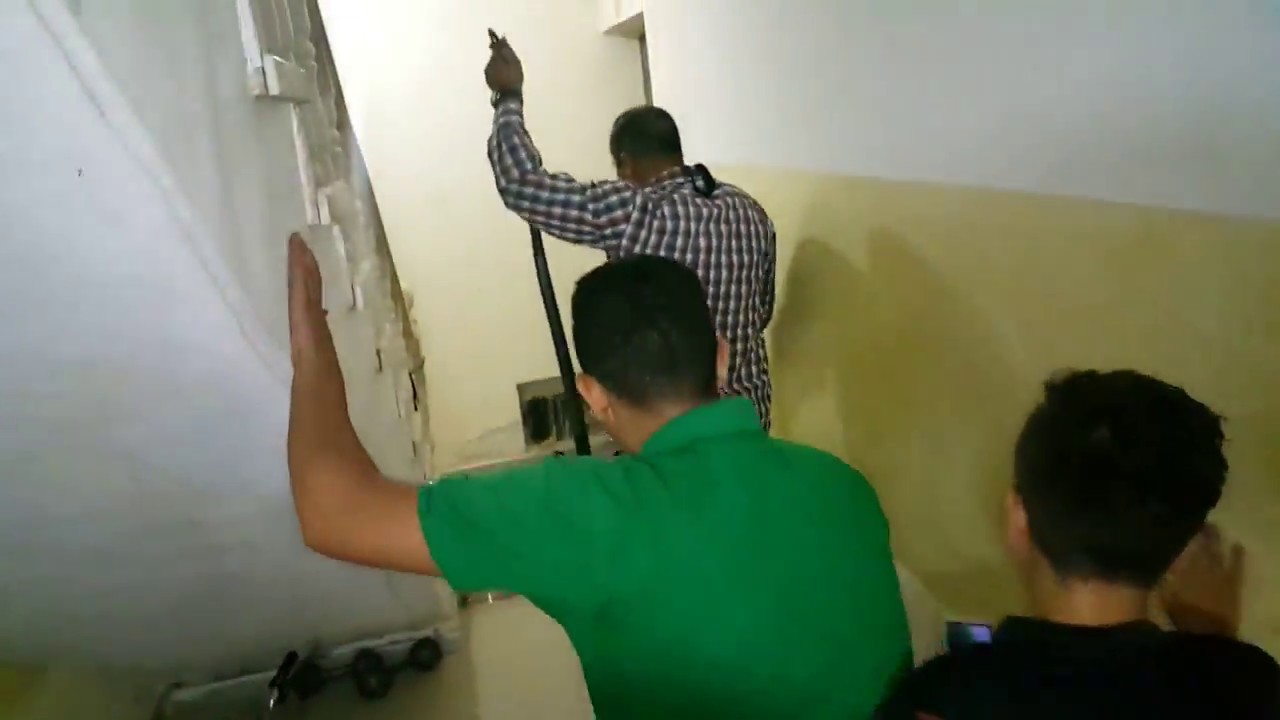 صيد عربيد طويل وضخم امام منزل مع جمال العمواسي