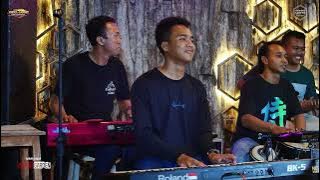 SAYANG 2 VERSI CHINA II DEXA MUSIC II SMS MULTIMEDIA II STREET GARDEN SRAGEN