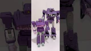 Big or small? #shockwave #transformers #figures #toys #cartoon #comic #auldey #transformerscomics