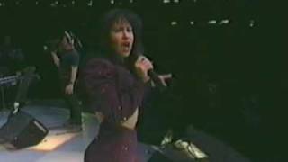 medley i will survive, last dance, concierto de selena chords