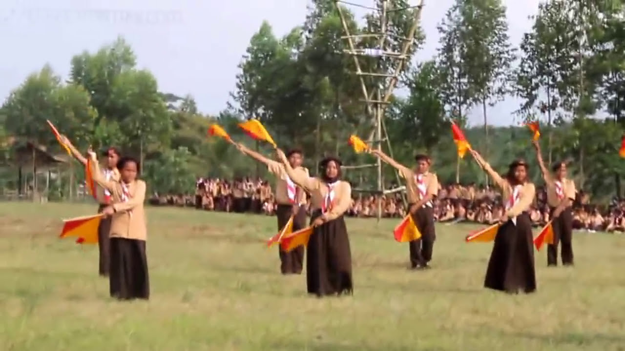 KEREN BANGET!!!! Atraksi Dance Semaphore Pramuka Penggalang SMP YPMM Coboy Junior - 5 Elang