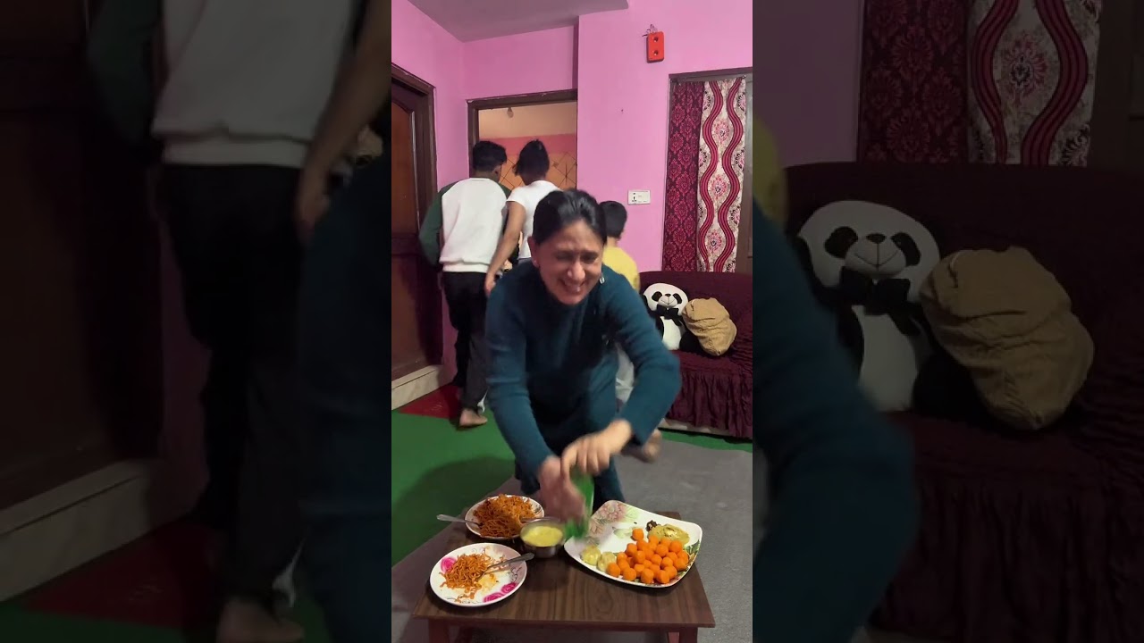 Yesti commedy video harna subscribe garnu hola #subscribe #commedy #funny 