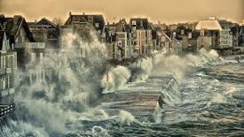 DOCUMENTAIRE-REPORTAGE: Au coeur des grandes marées - Thalassa