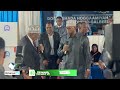 Hoggaamiyaha la doortay ee KGS Aadan Madoobe oo hoolka doorashada lagu dhaariyey.