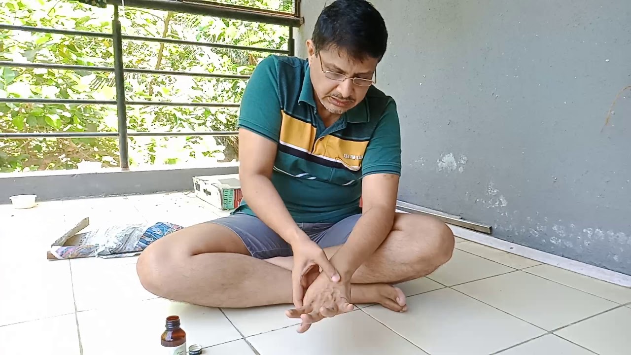 Acupressure massage for paralysis patients, blood circulation practical