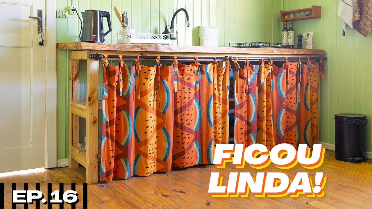 FIZEMOS UMA BANCADA DE COZINHA de Madeira com Cortina - DIY | Ep. 16