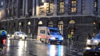 Metropolitan Police - Mercedes Sprinter Public Order Van Responding