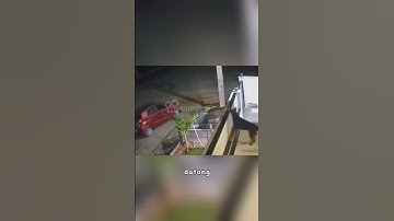 SOSOK KAKI TANPA BAD4N TEREKAM CCTV❗️ #viral #shorts #jin #penampakan #hantu #gunung #pocong #short