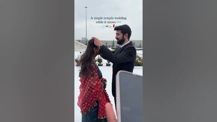 Simple wedding while it snows ❄️ #templewedding #simplewedding #love #wedding