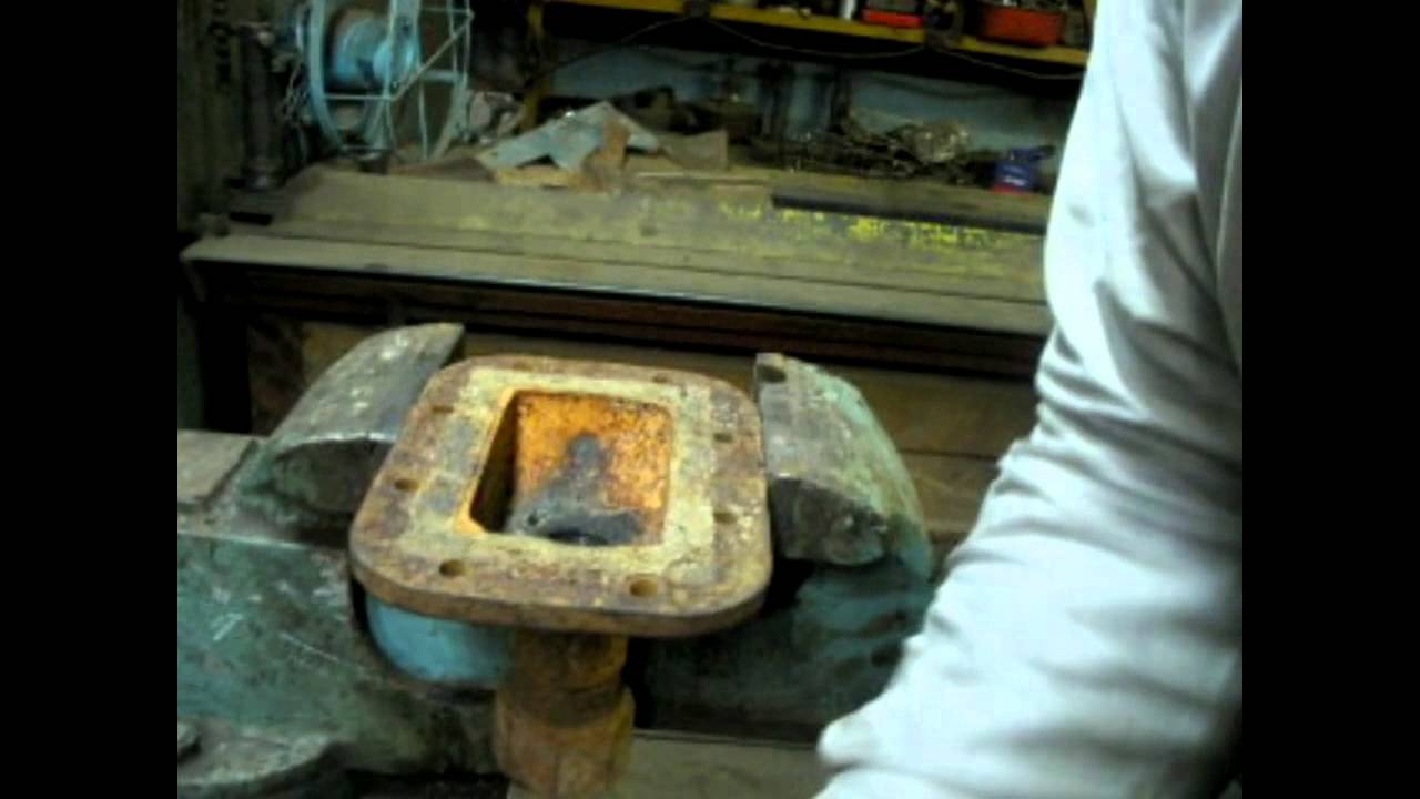 Ремонт водяной задвижки ф 100 - YouTube