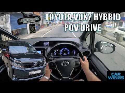 Toyota Voxy in